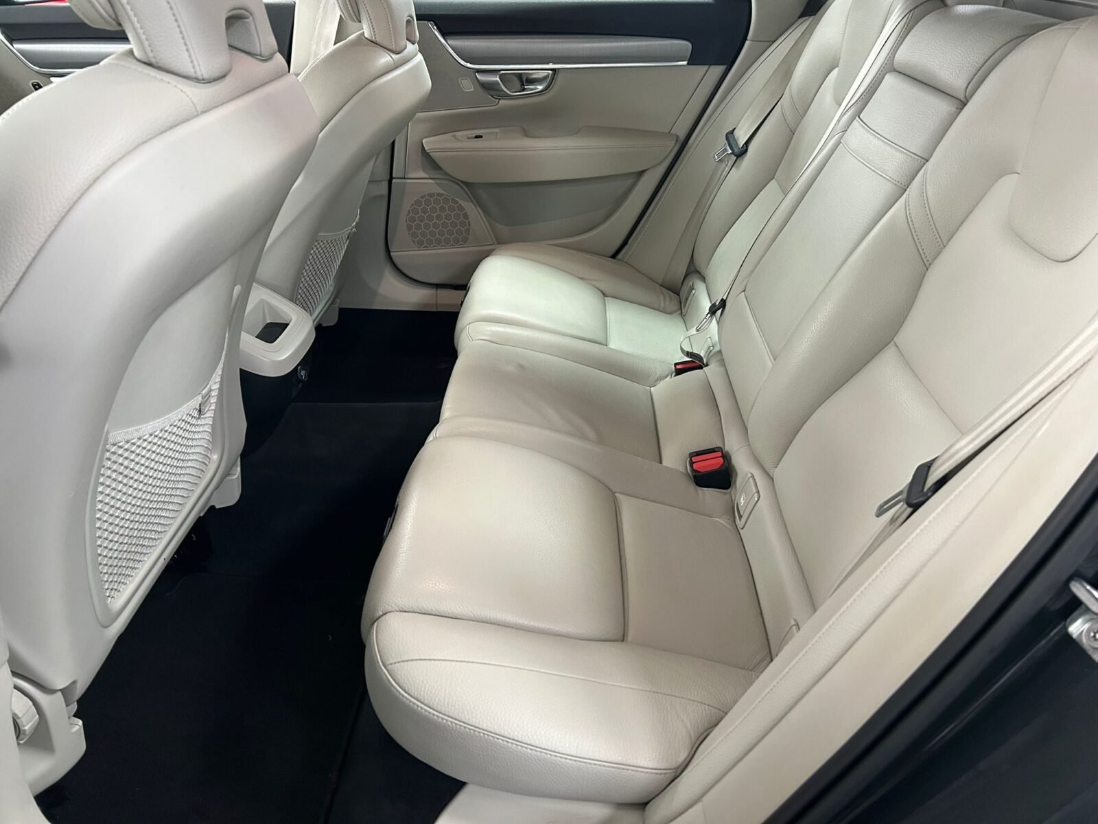 VOLVO V90 D4 BUSINESS PLUS 