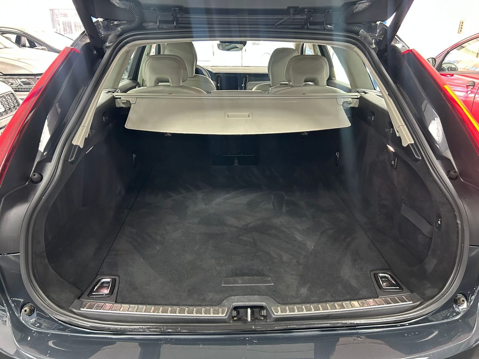 VOLVO V90 D4 BUSINESS PLUS 