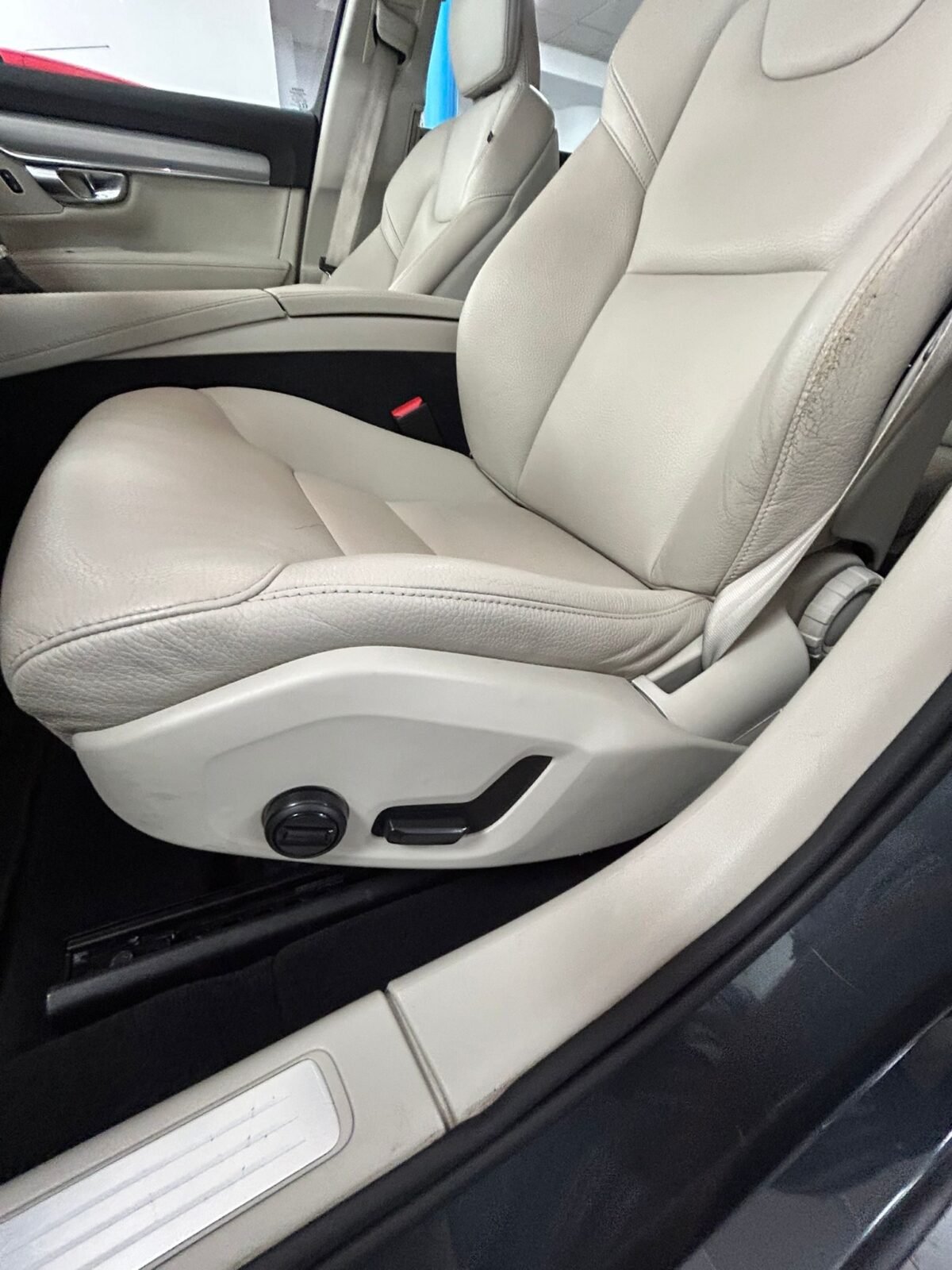 VOLVO V90 D4 BUSINESS PLUS 