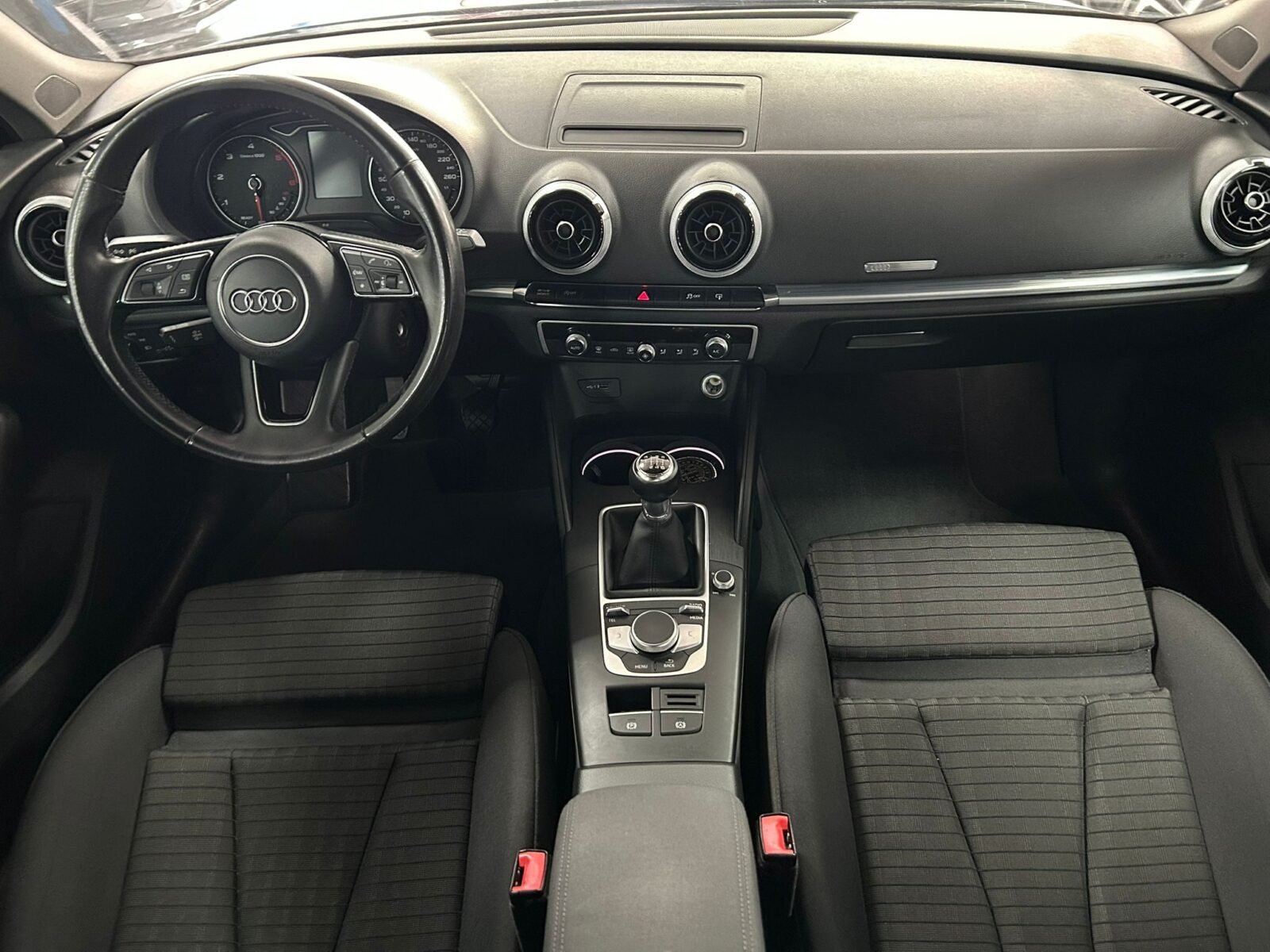 AUDI A3 1.6tdi Sport