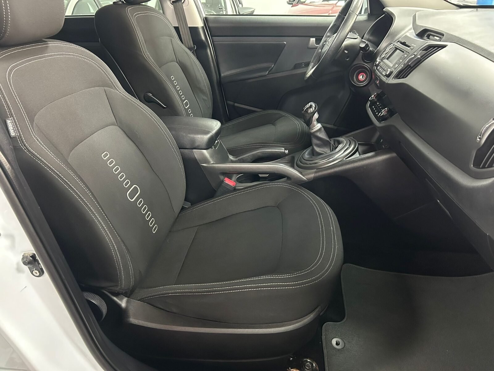 KIA SPORTAGE 1.7CRDI CONCEPT