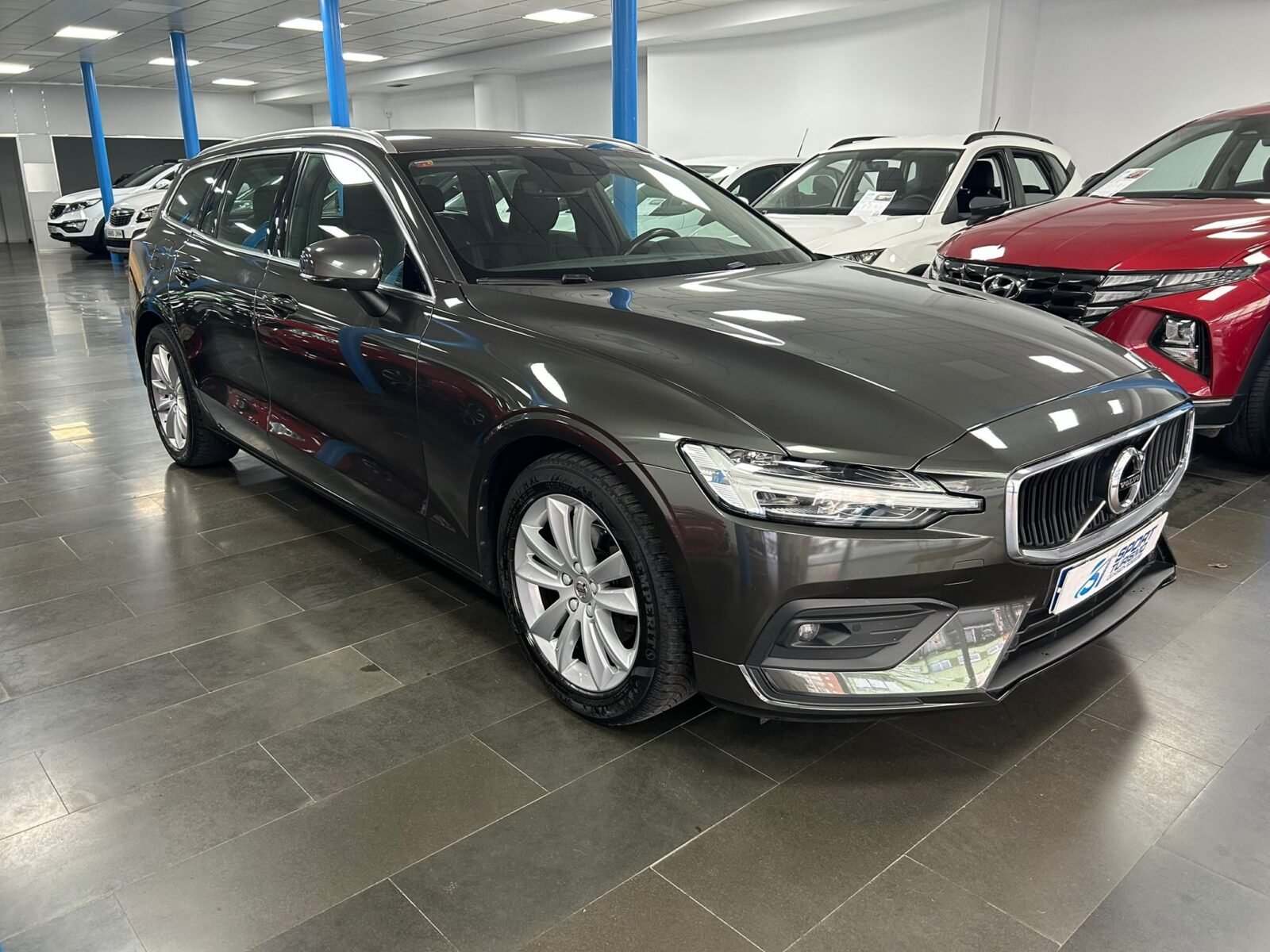 VOLVO V60 D3 Momentum Pro