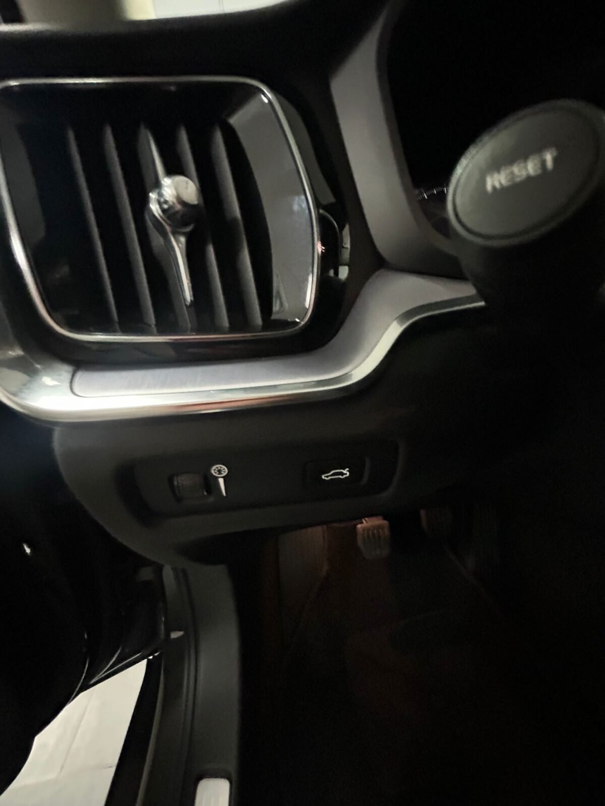 VOLVO V60 D3 Momentum Pro