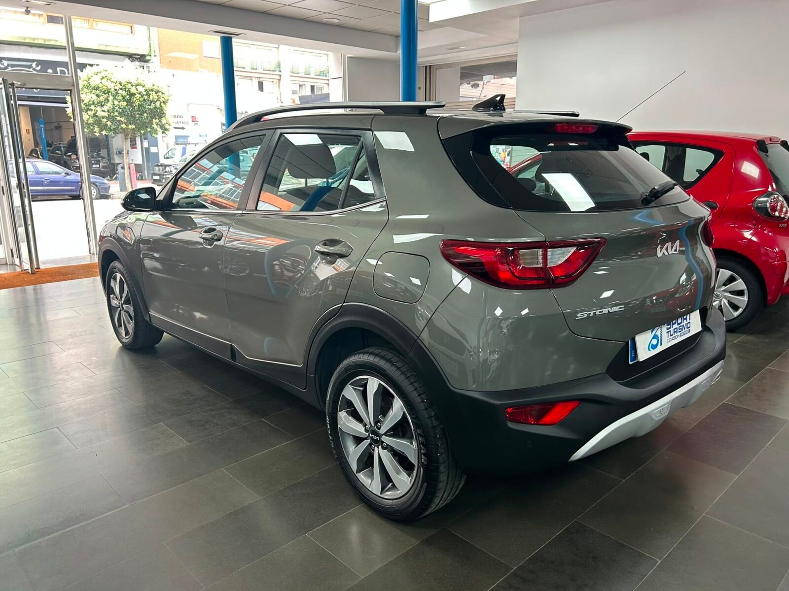 KIA STONIC 1.0 T-GDi 88kW MHEV iMT Drive