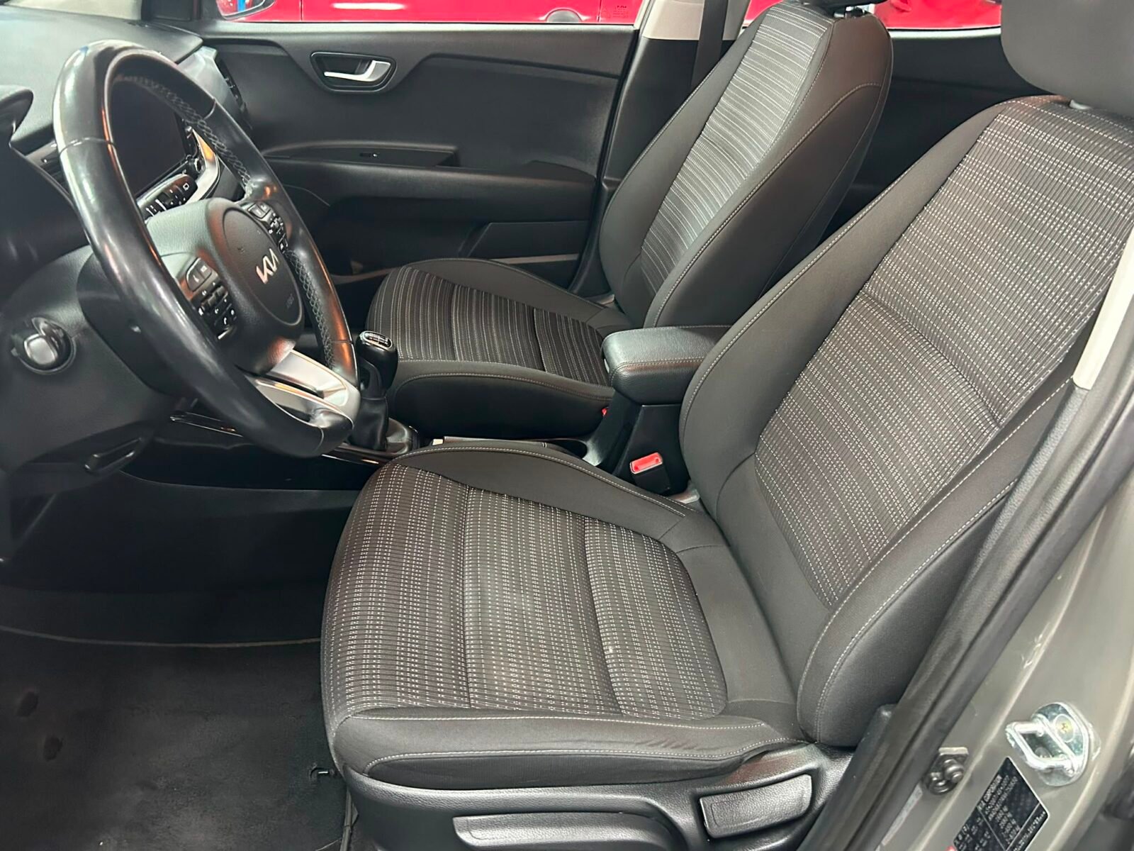 KIA STONIC 1.0 T-GDi 88kW MHEV iMT Drive