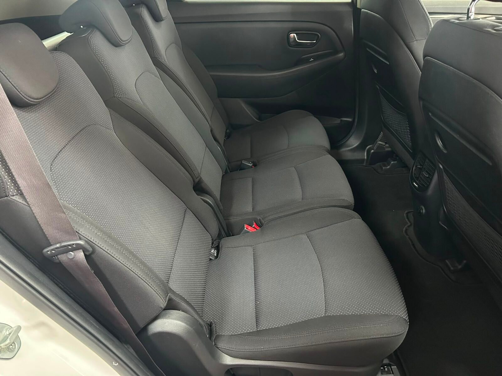 KIA CARENS 1.7crdi Drive