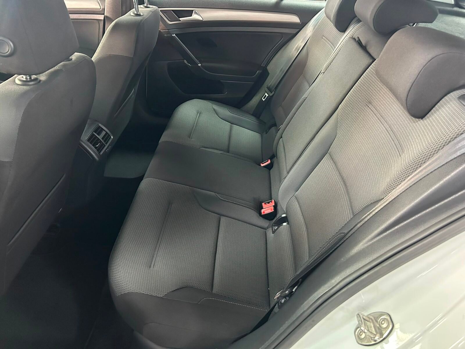 VOLKSWAGEN Golf 1.4tsi advance BMT
