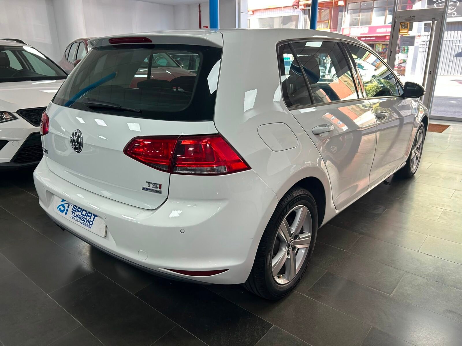 VOLKSWAGEN Golf 1.4tsi advance BMT