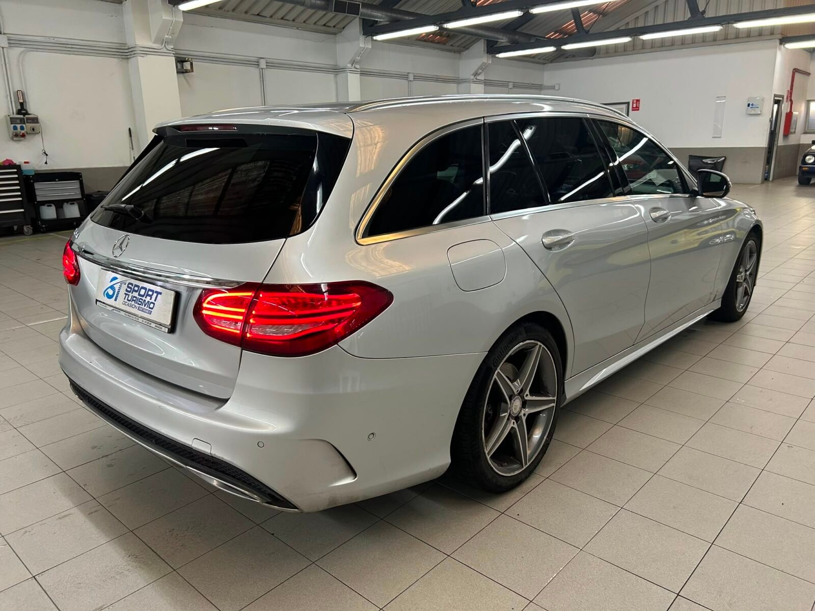 MERCEDES-BENZ C220d Estate  Amg line 7g
