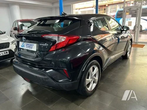 TOYOTA C-HR ACTIVE 1.8 HYBRID