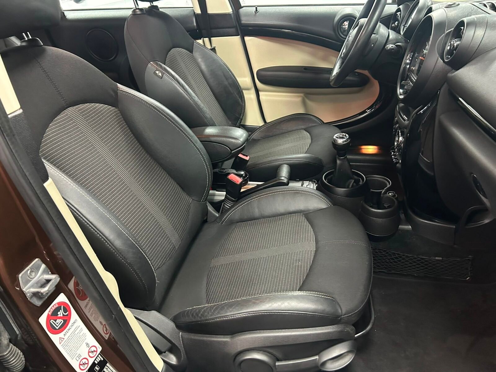 MINI COOPER D Countryman 