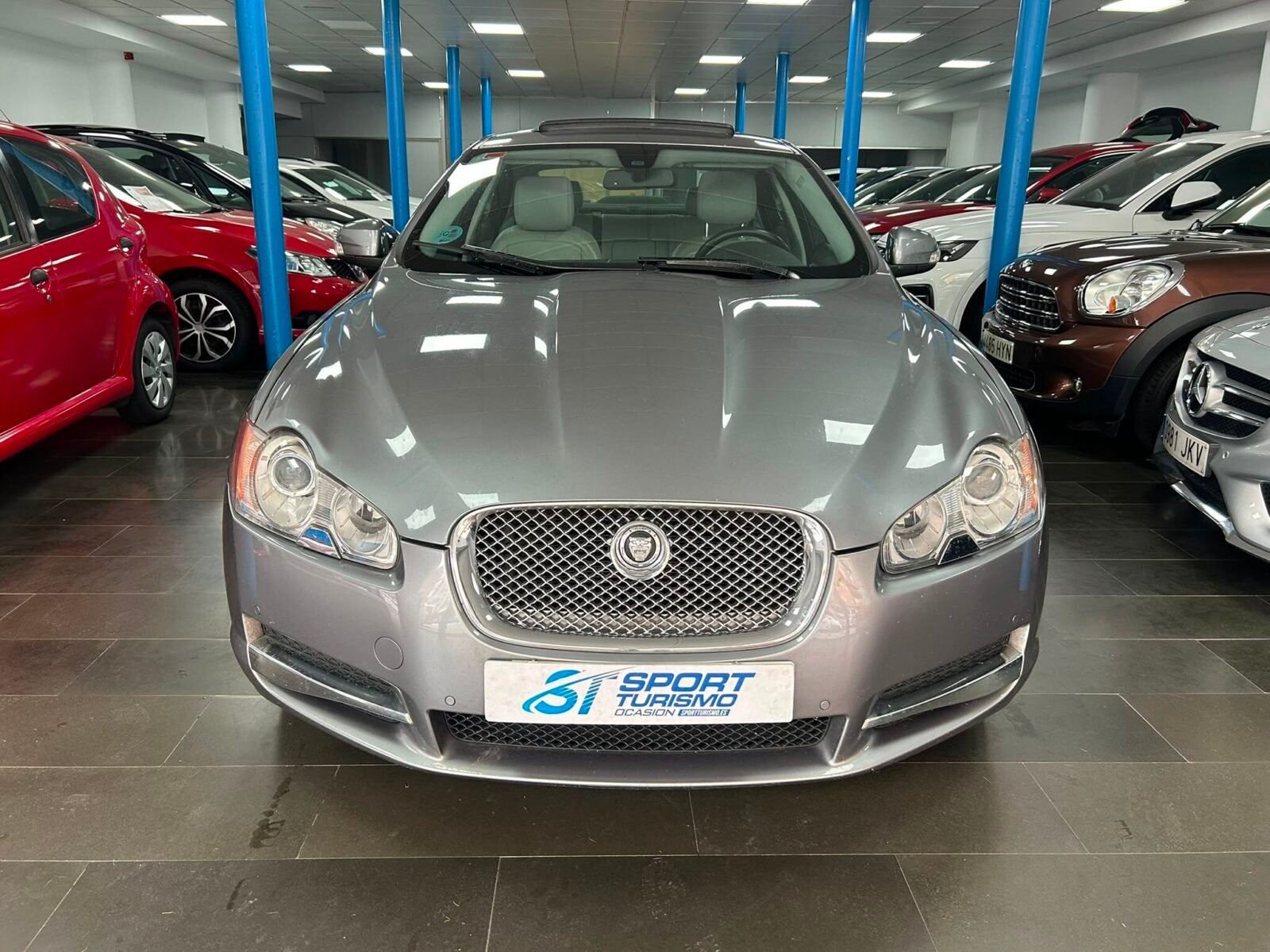 JAGUAR XF PREMIUM LUXURY