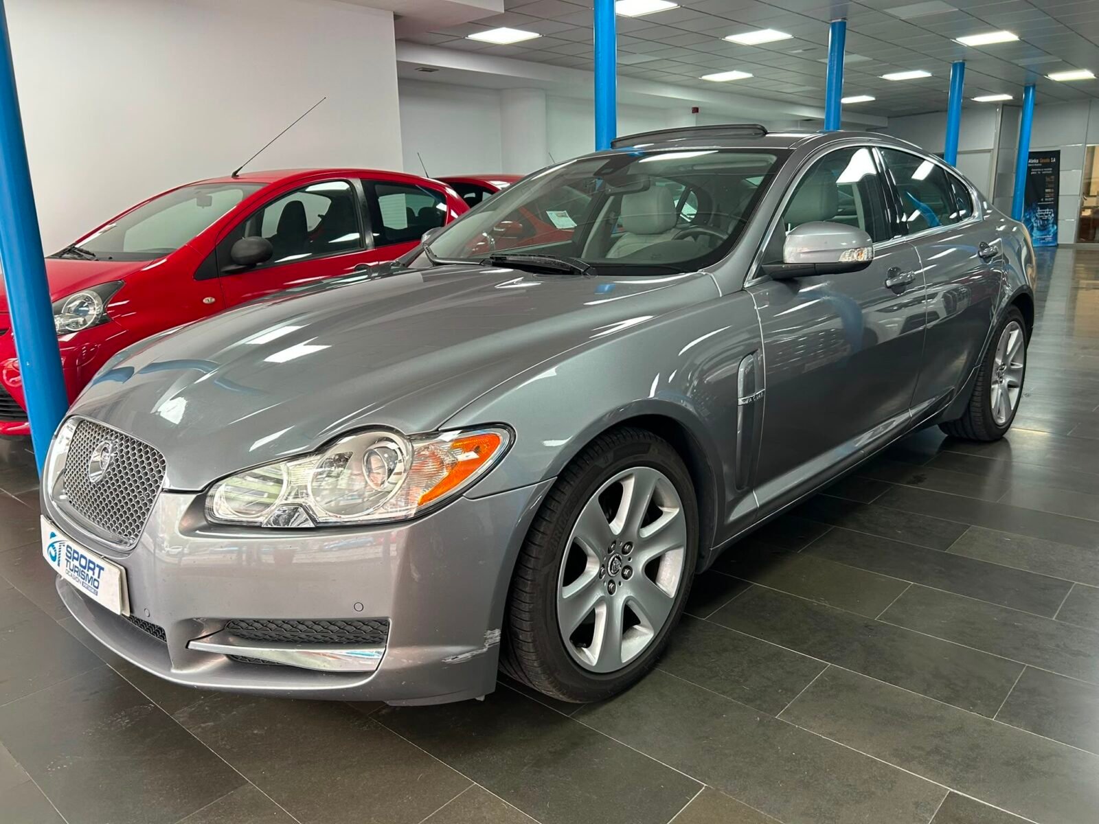JAGUAR XF PREMIUM LUXURY