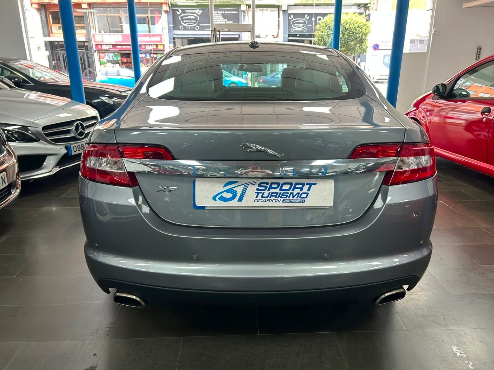 JAGUAR XF PREMIUM LUXURY