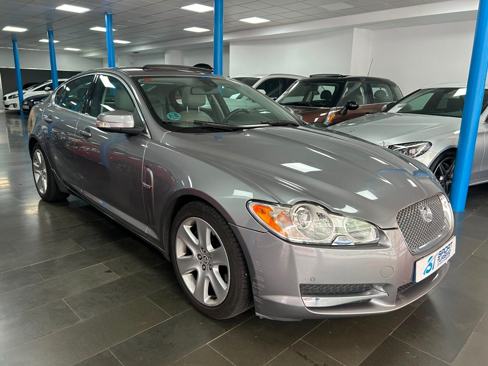 JAGUAR XF PREMIUM LUXURY