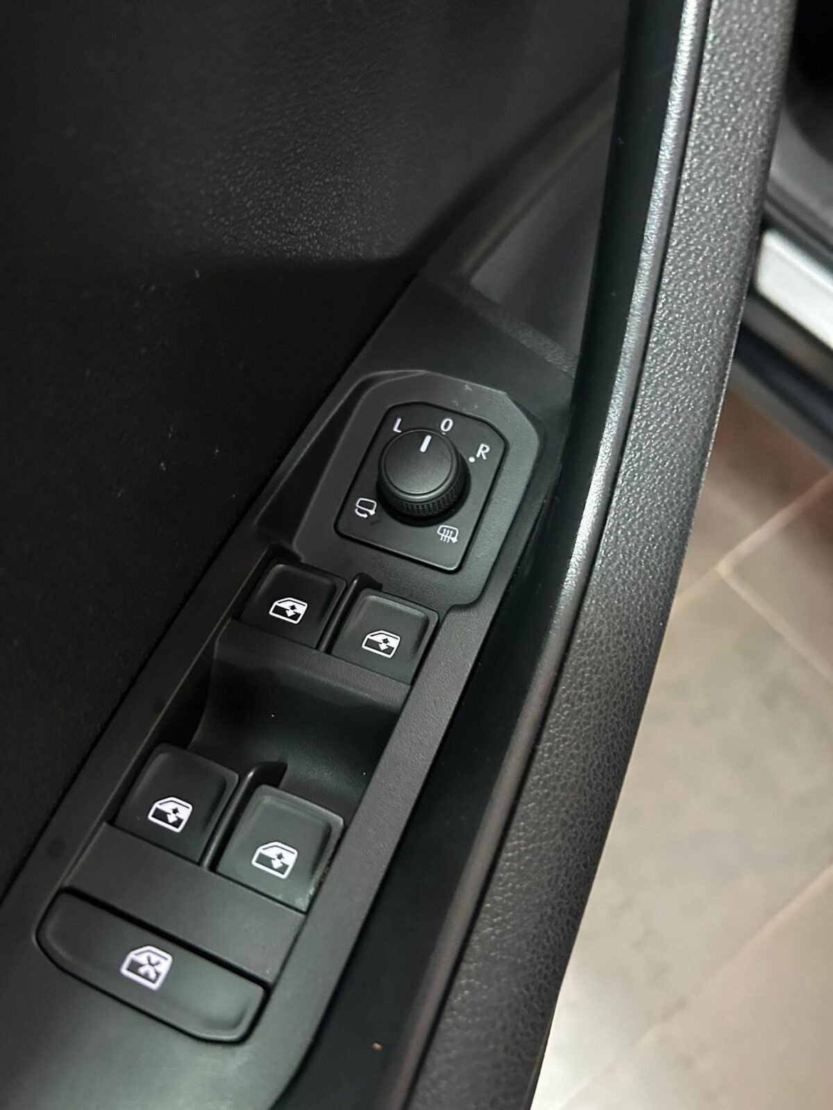 SKODA KAROQ 2.0TDI AMBITION 