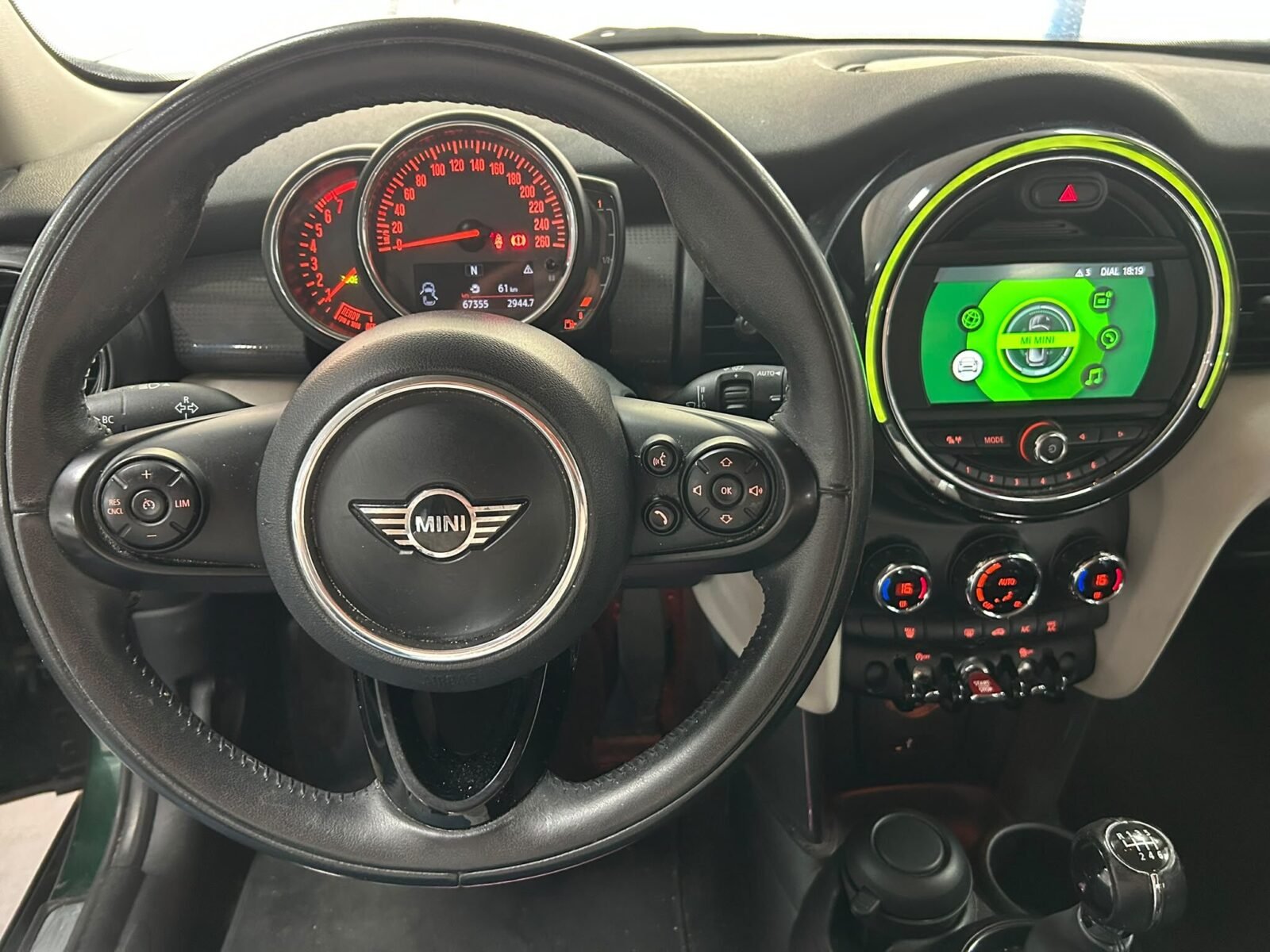 MINI COOPER 1.5