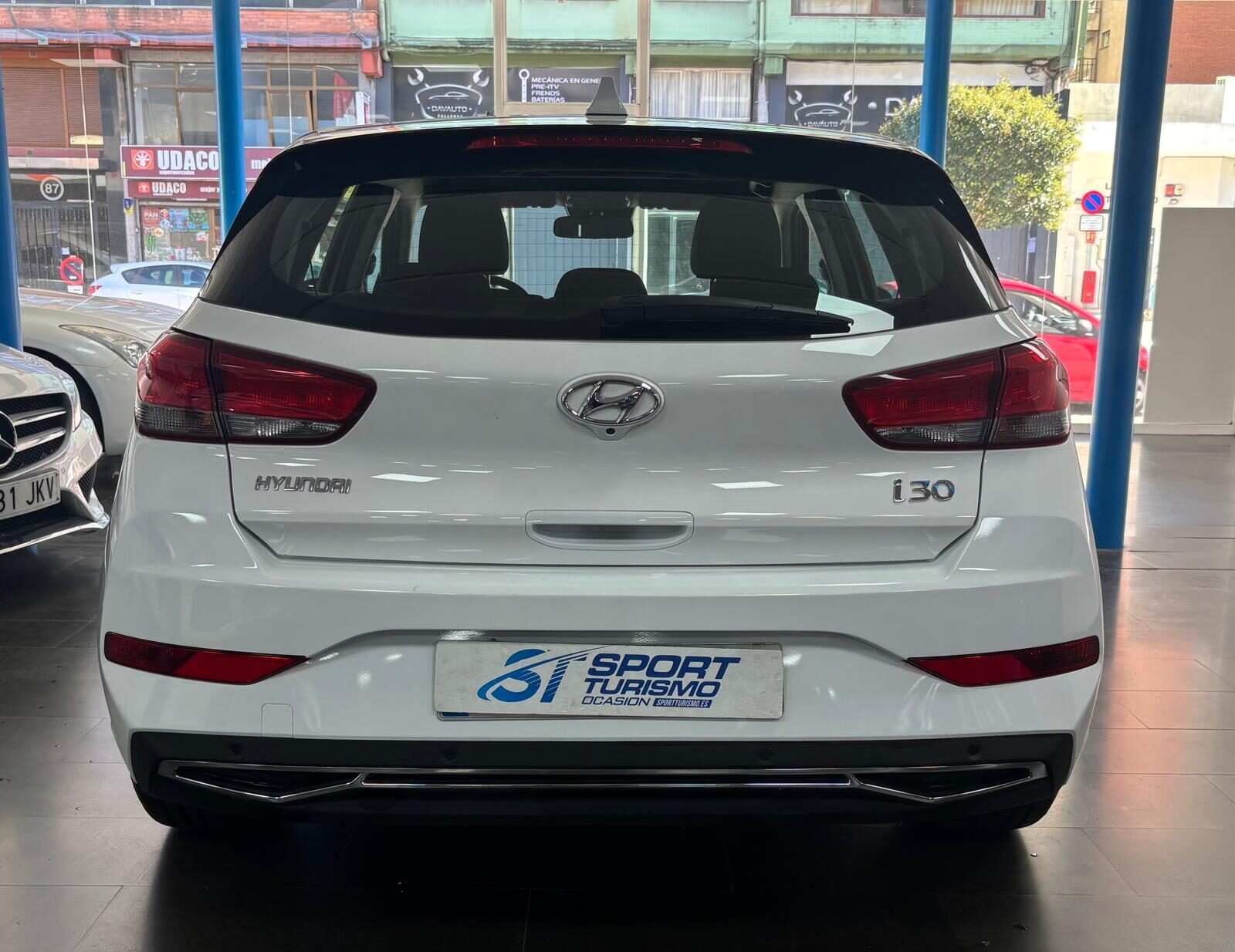 HYUNDAI i30 1.5 DPI Klass SLX 5P