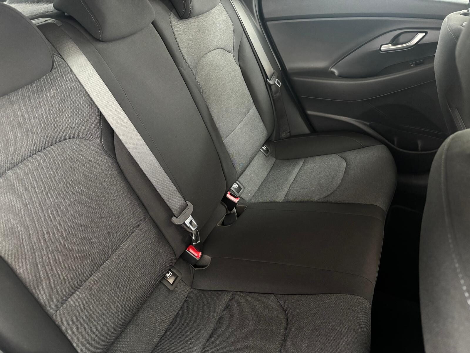 HYUNDAI i30 1.5 DPI Klass SLX 5P