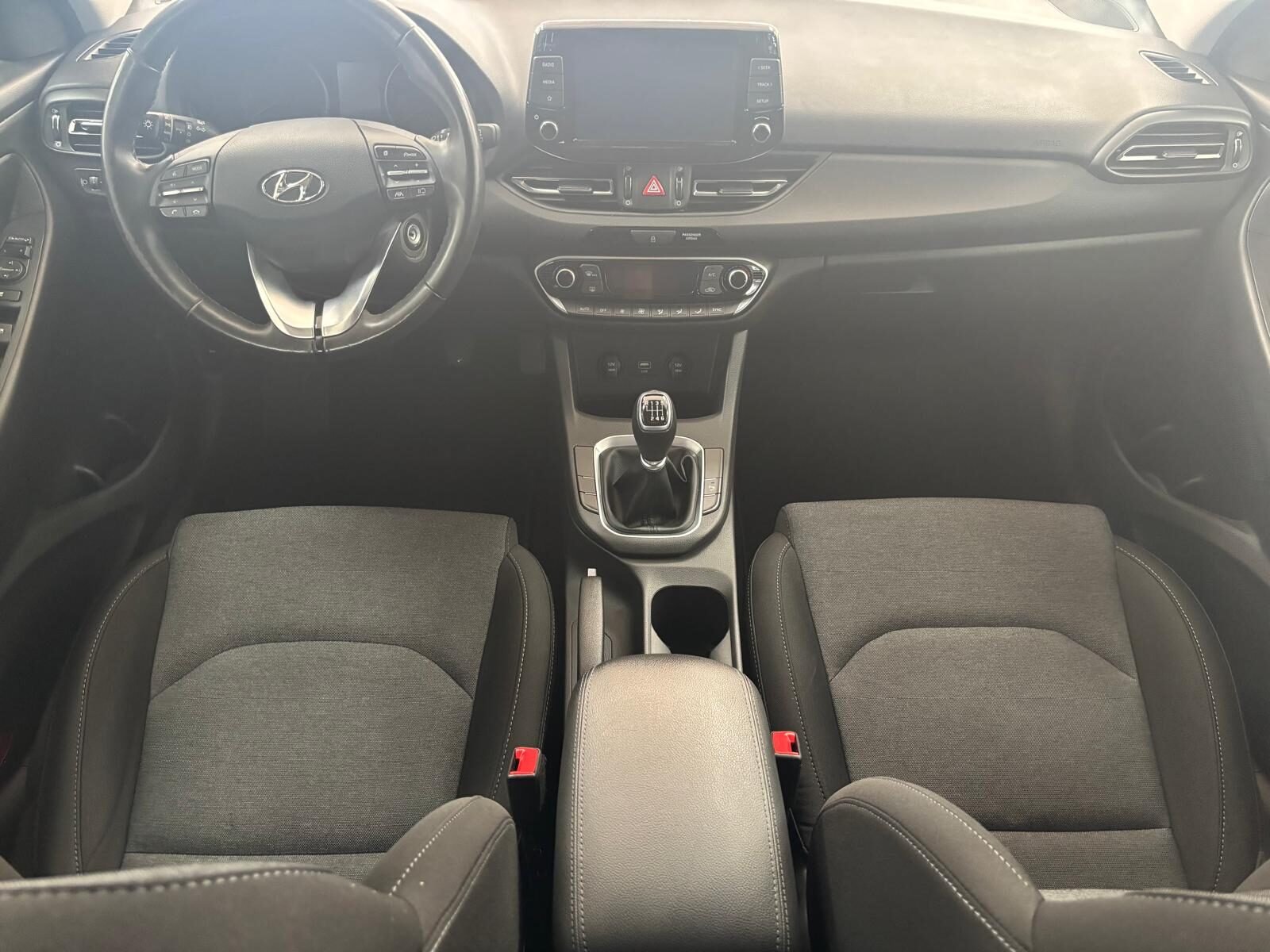 HYUNDAI i30 1.5 DPI Klass SLX 5P