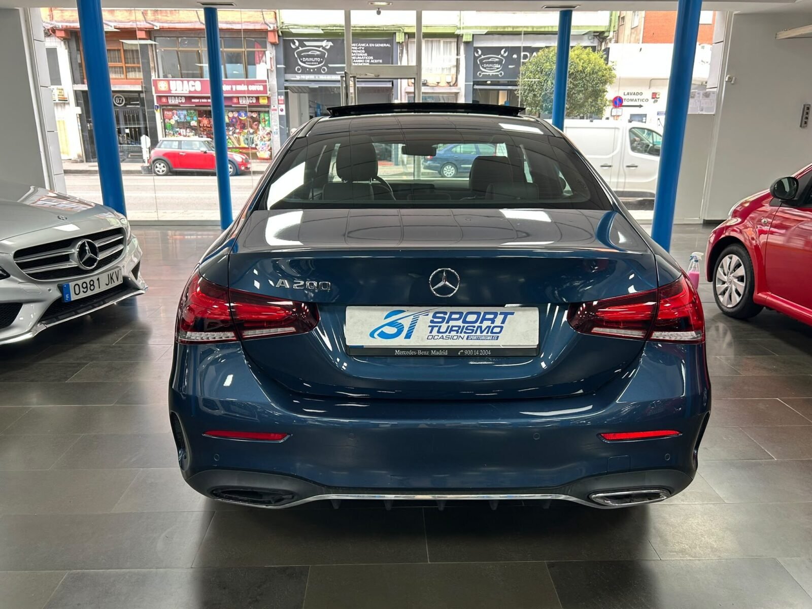 MERCEDES-BENZ CLASE A 200 AMG LINE 
