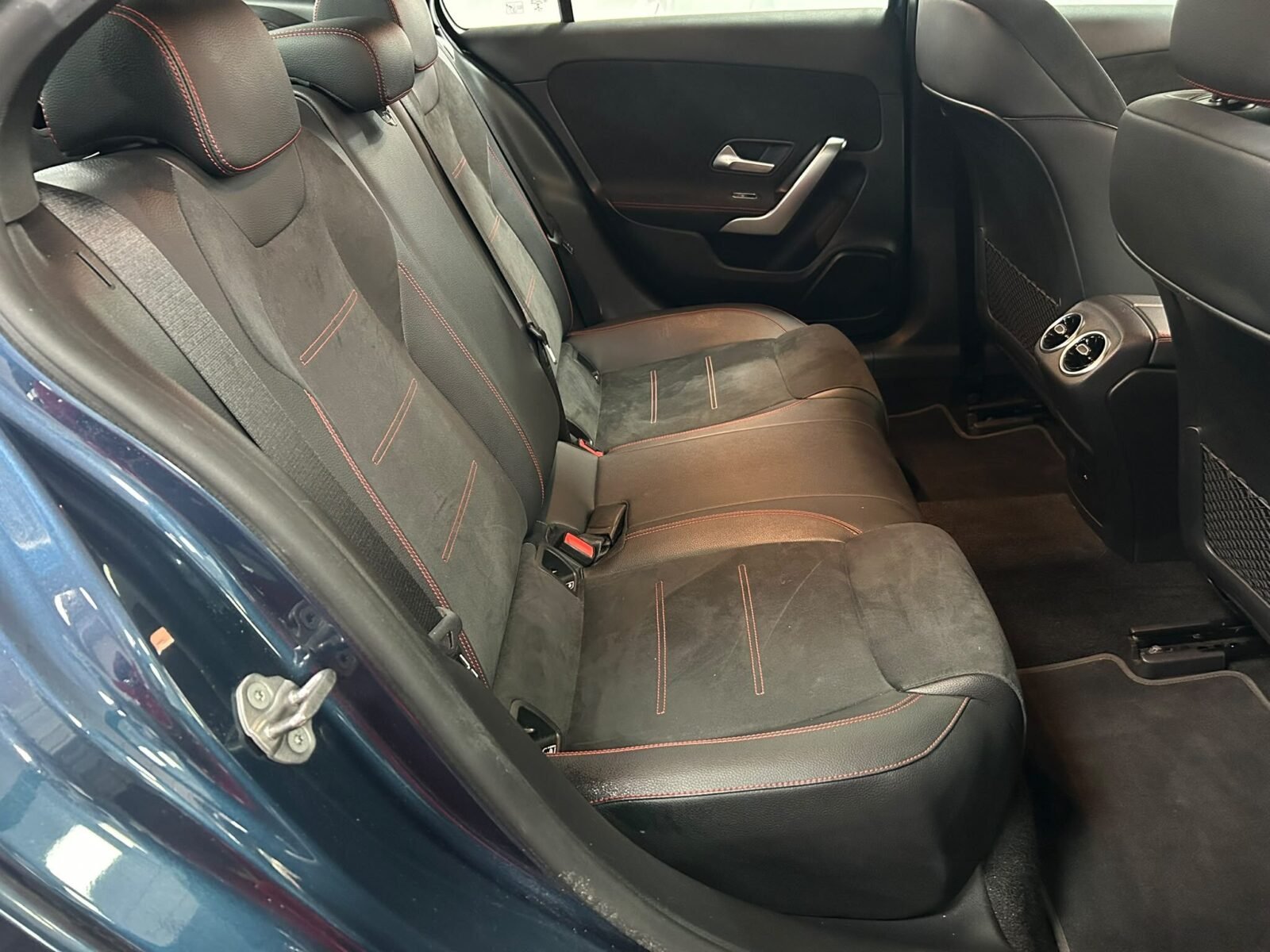 MERCEDES-BENZ CLASE A 200 AMG LINE 