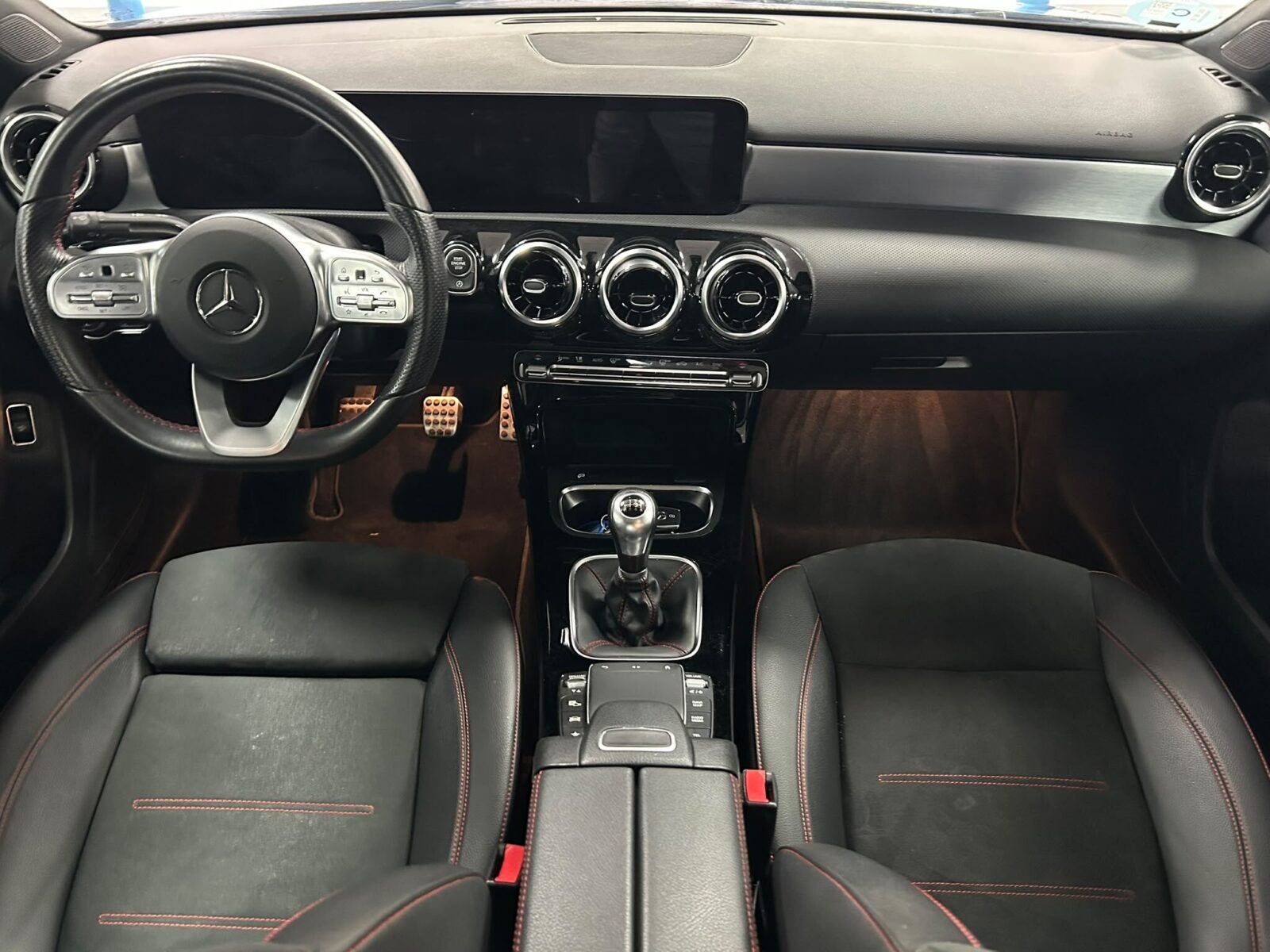 MERCEDES-BENZ CLASE A 200 AMG LINE 