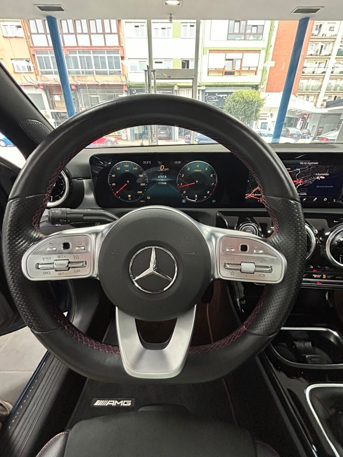 MERCEDES-BENZ CLASE A 200 AMG LINE 