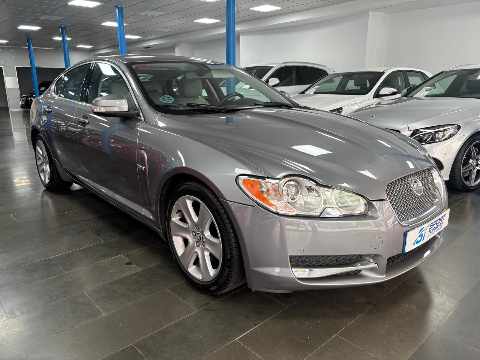 JAGUAR XF PREMIUM LUXURY