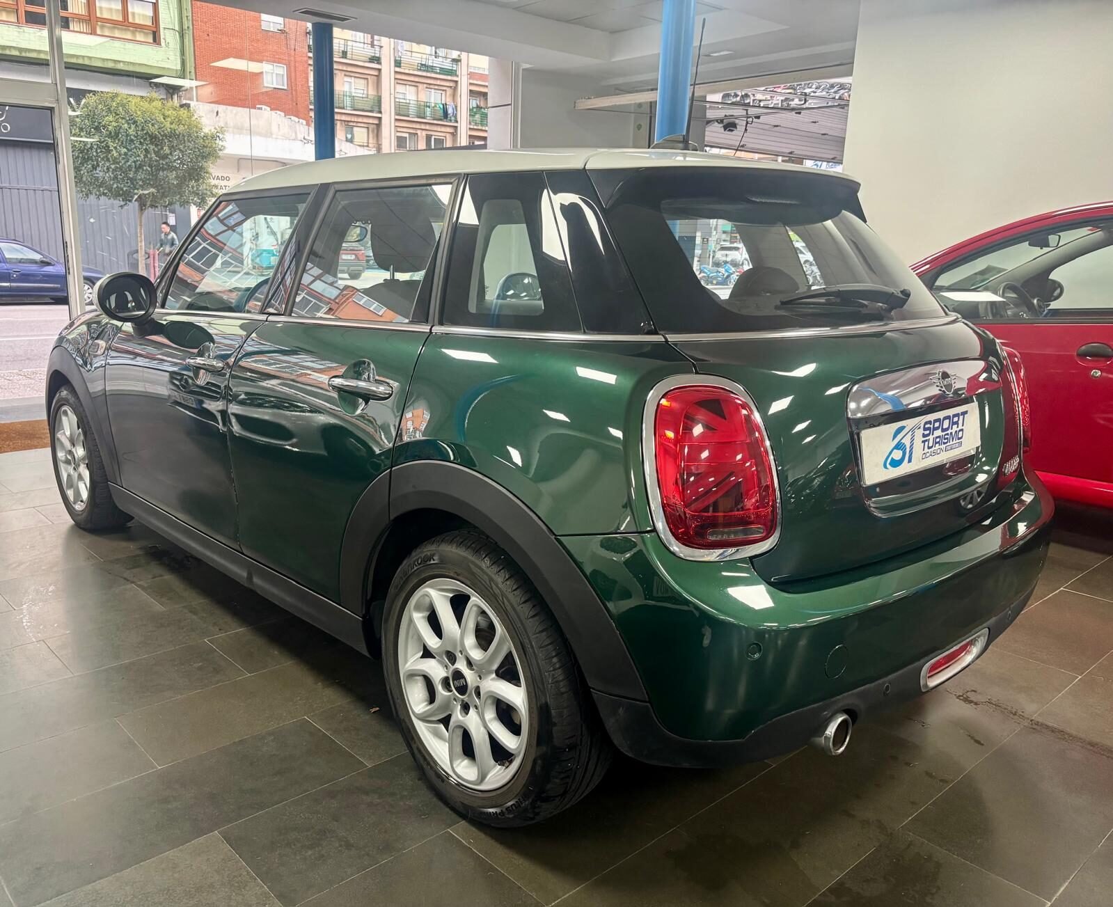 MINI COOPER 1.5